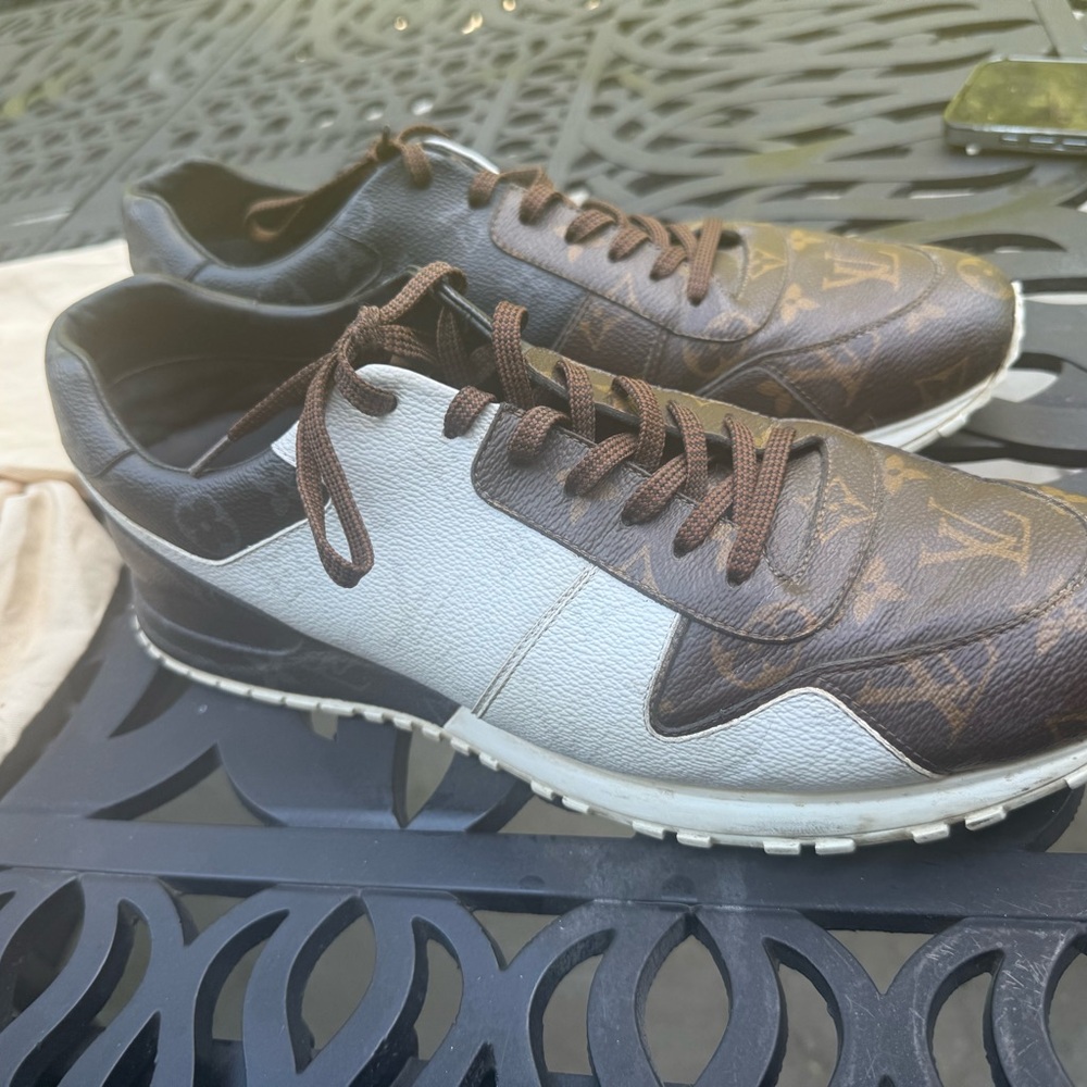 Louis Vuitton Tri coloured Monogrammed Runaway Sneakers - Size 11 - Picture 5 of 16
